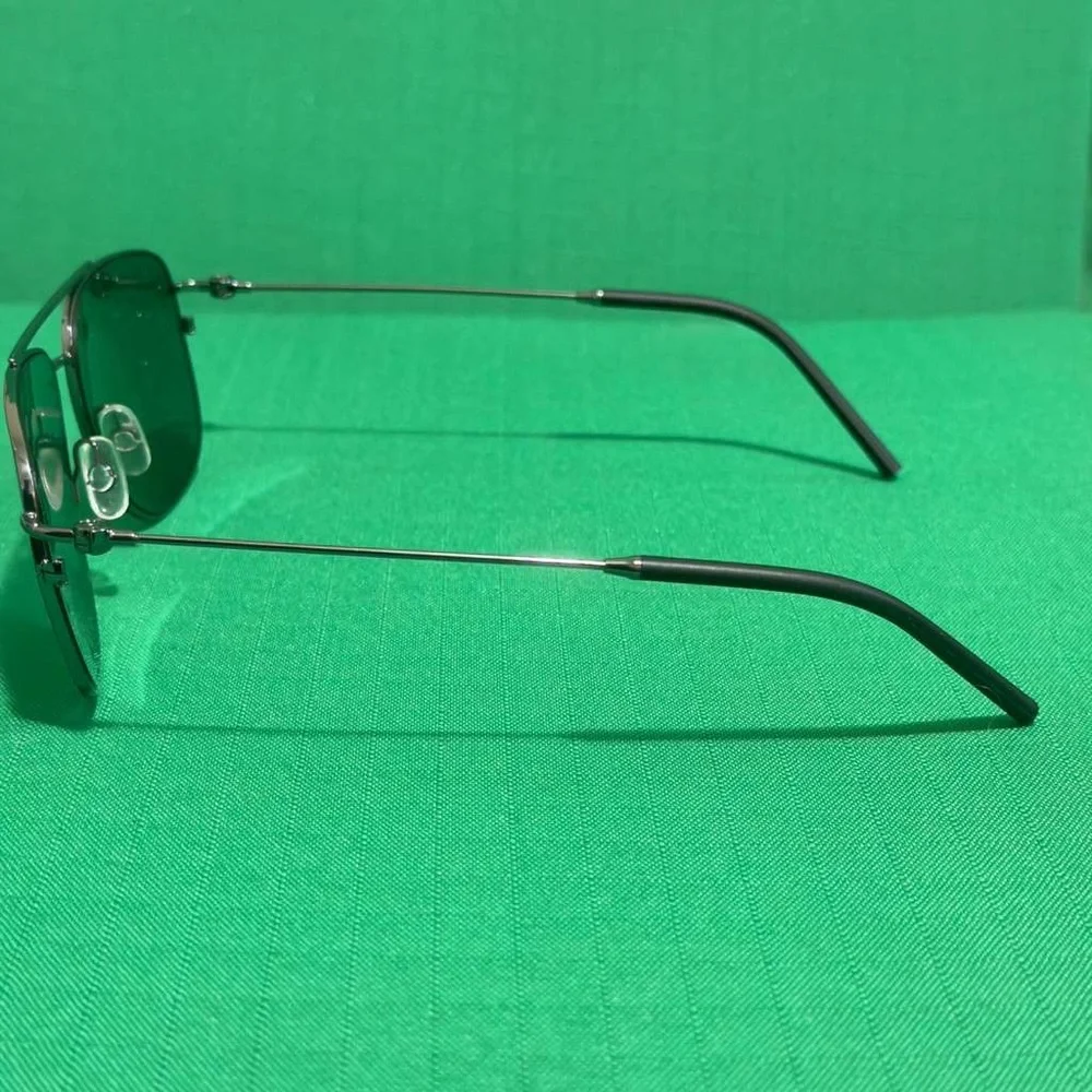 ✨ Moncler Alumni Pilot Sunglasses – Shiny Gunmetal – NEW – Made in Italy ✨ - Picture 3 of 4